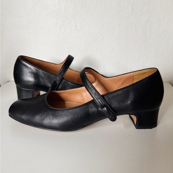 Black Italian Leather Mary Jane Heels - Picture 6 of 10